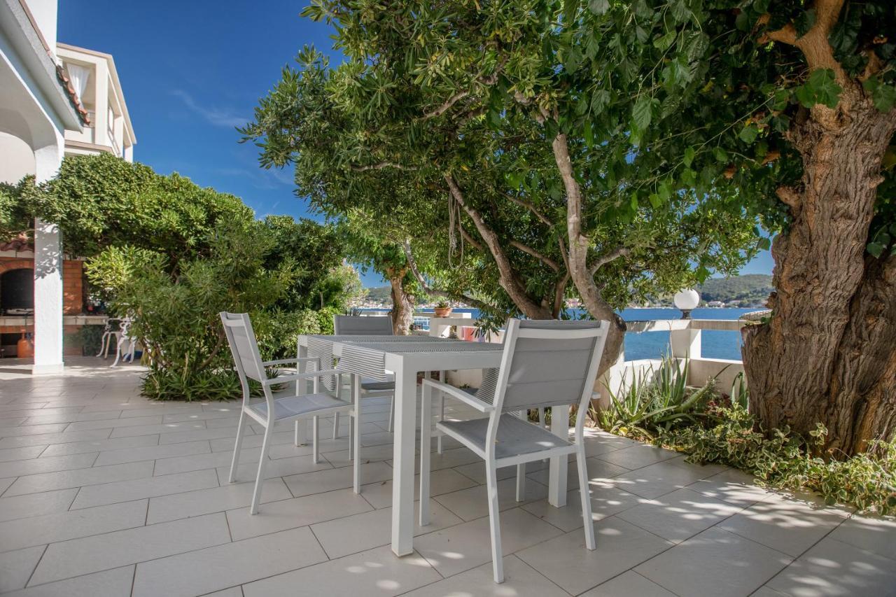 Апартаменты House Subic Супетарска-Драга Экстерьер фото