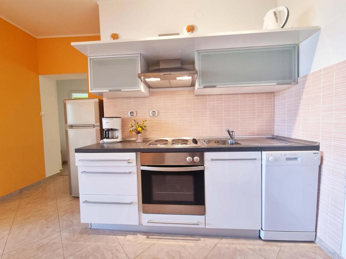 Апартаменты House Subic Супетарска-Драга Экстерьер фото